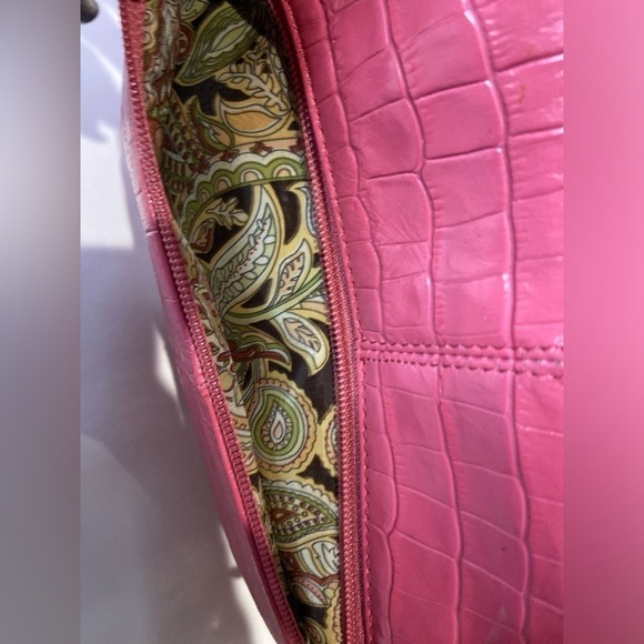 Maxx New York~Dark Pink Croco Embossed Leather Shoulder Bag~Top Zipper Closure - Picture 4 of 14